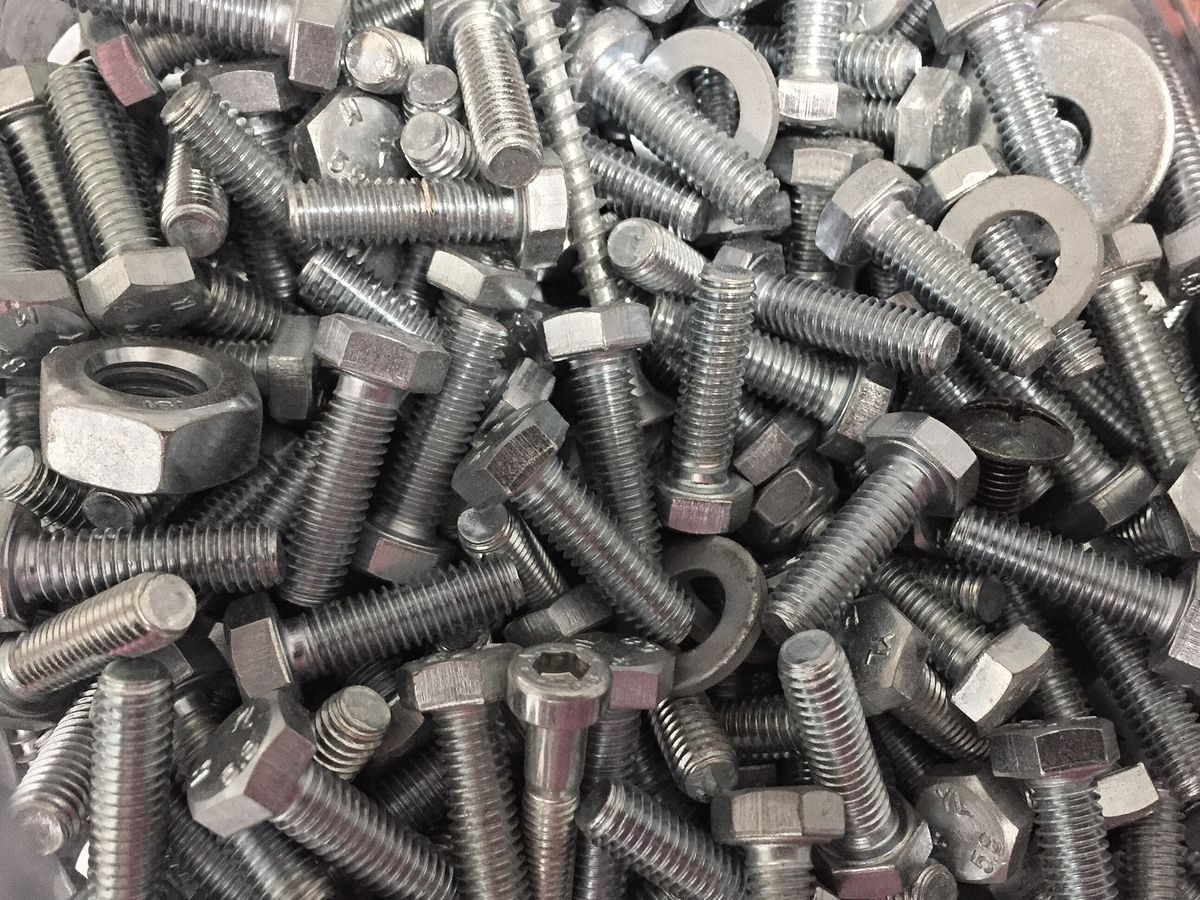 Stainless Steel Screws Manufacturer